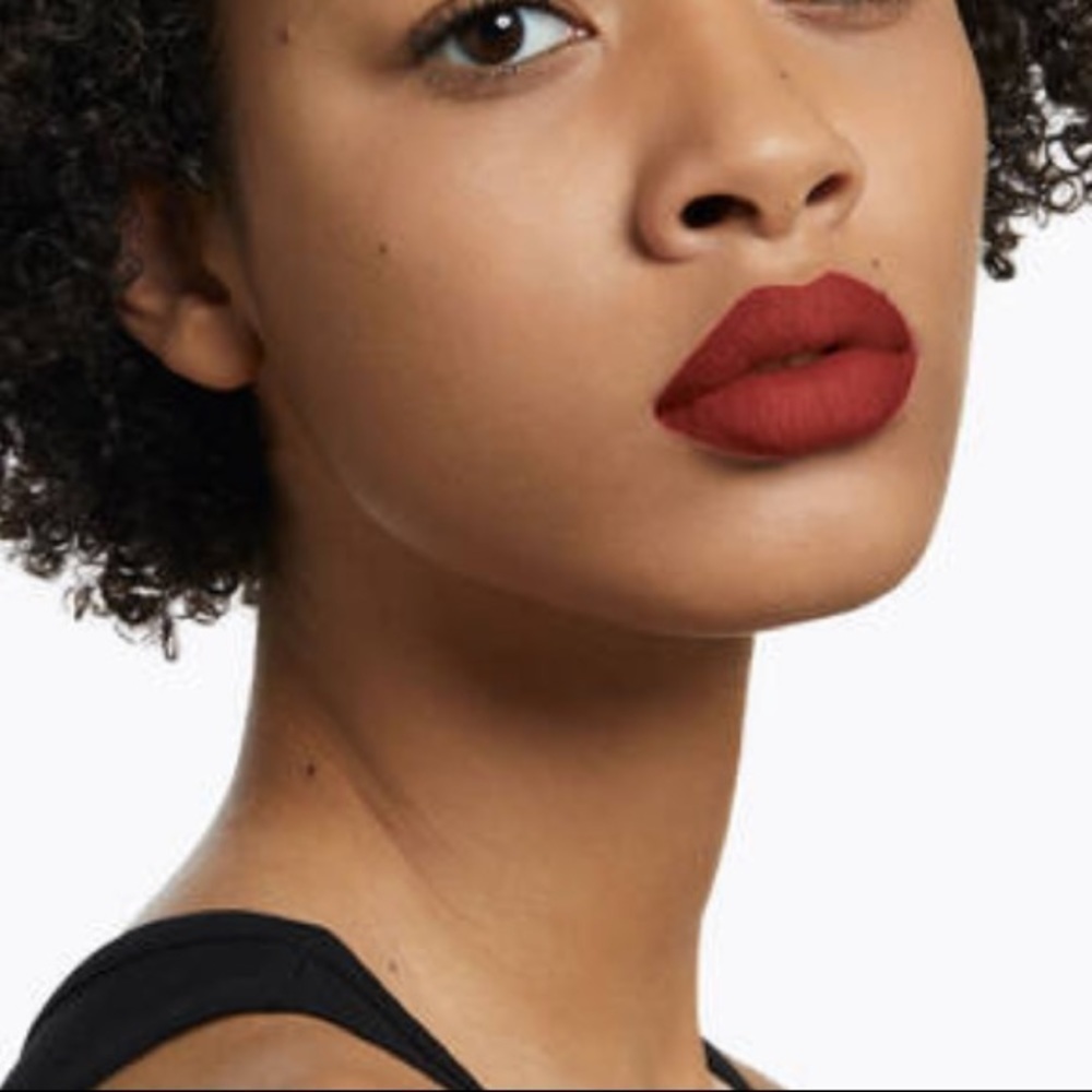 NEW! YSL The Slim lipstick 9- Red Enigma - Picture 3 of 4